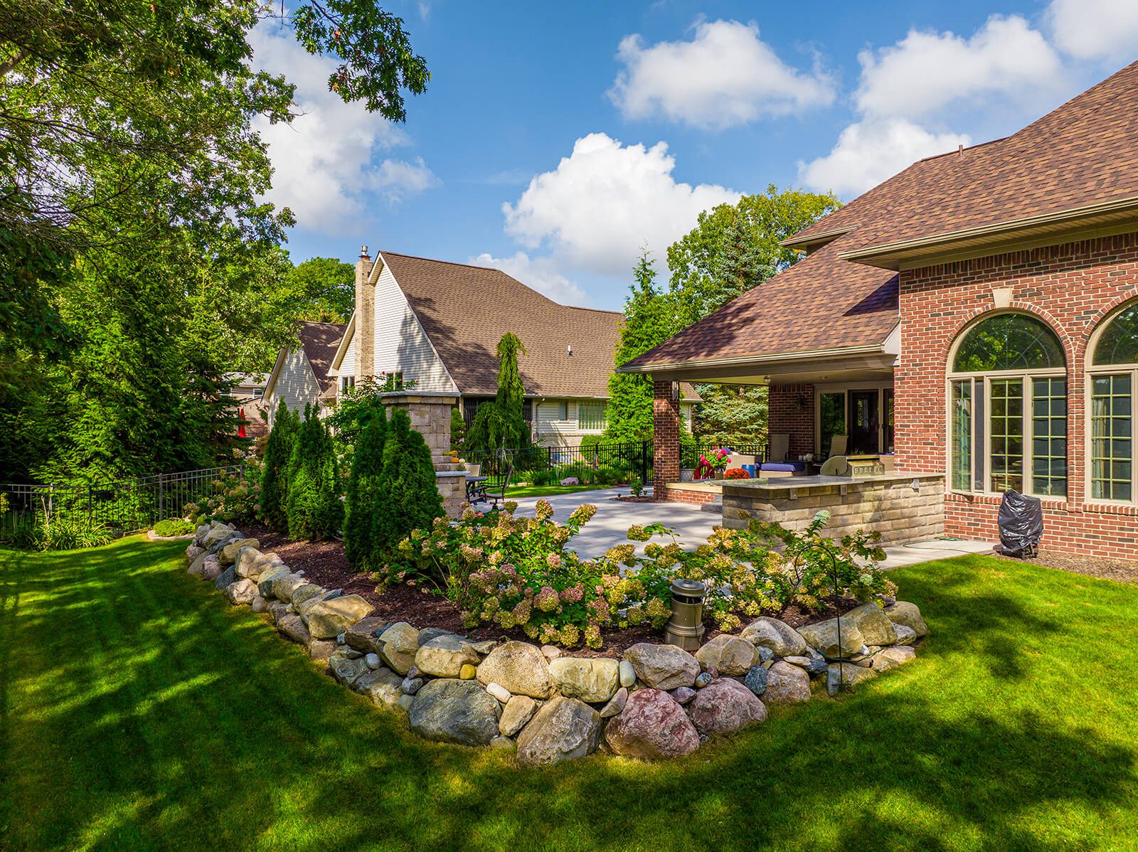 Plantings, Landscape Maintenance