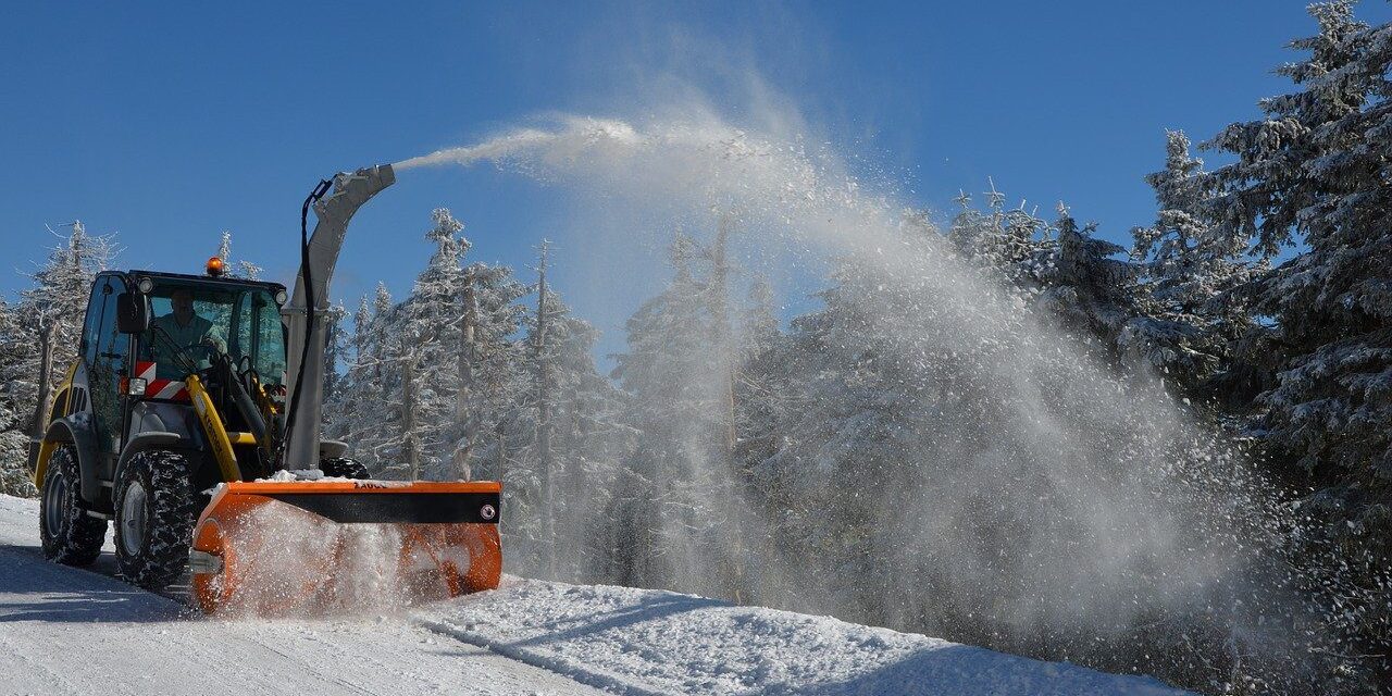 Wyandotte, MI Commercial Snow Removal